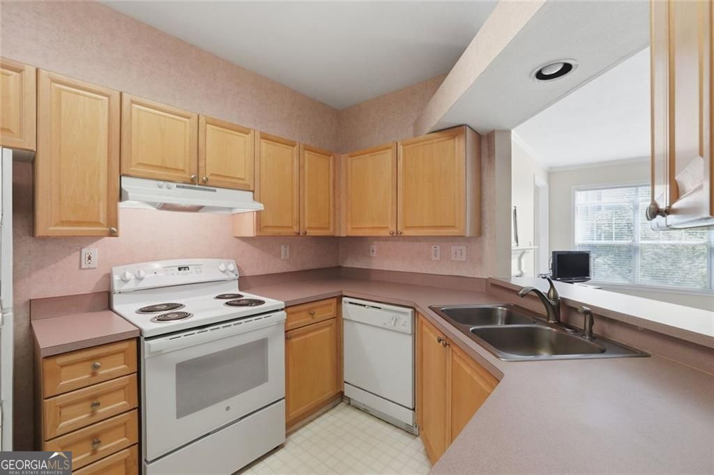 826 Sandringham Drive Alpharetta GA 30004