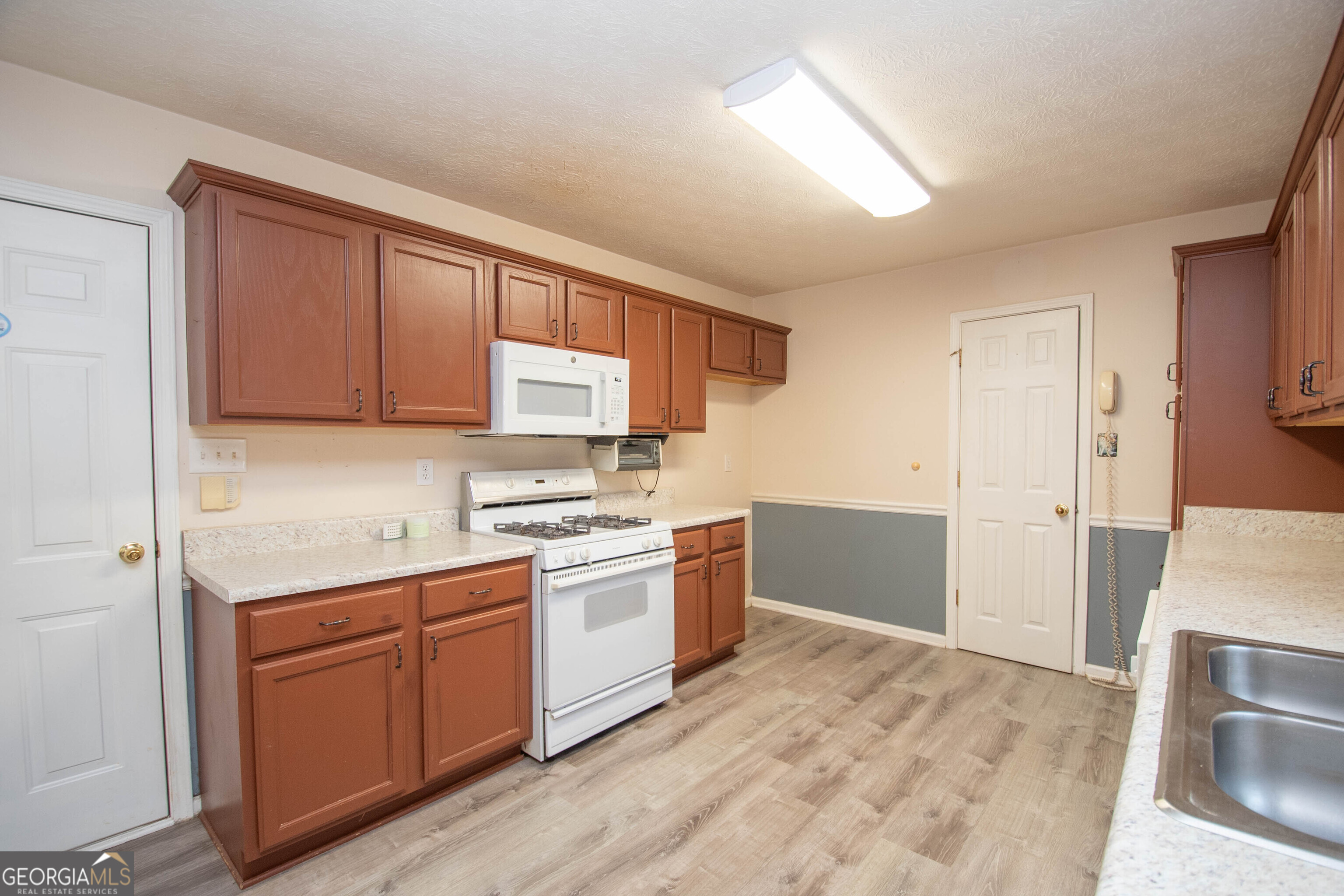 115 Oakview Trace Fayetteville GA 30215