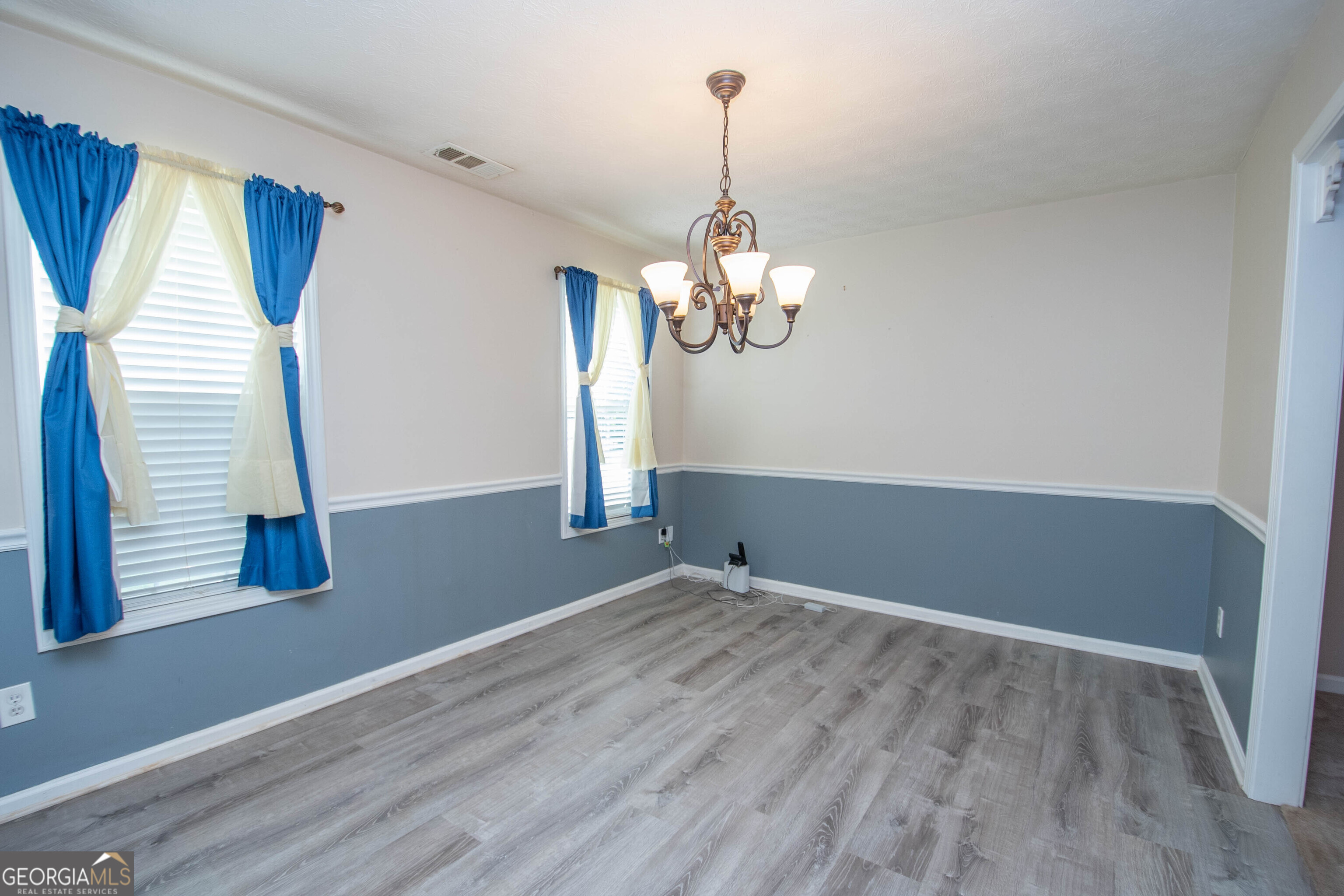 115 Oakview Trace Fayetteville GA 30215