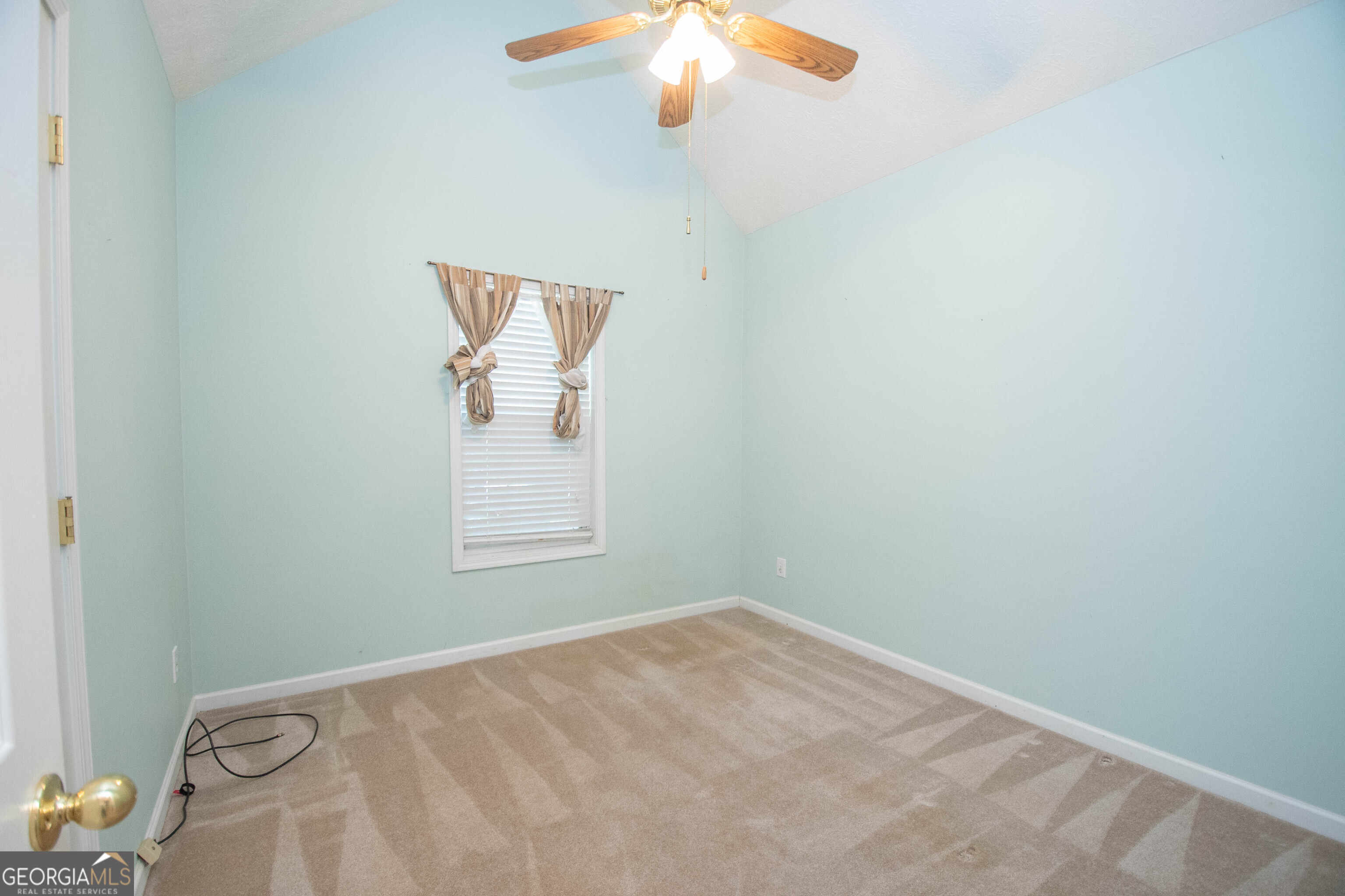 115 Oakview Trace Fayetteville GA 30215