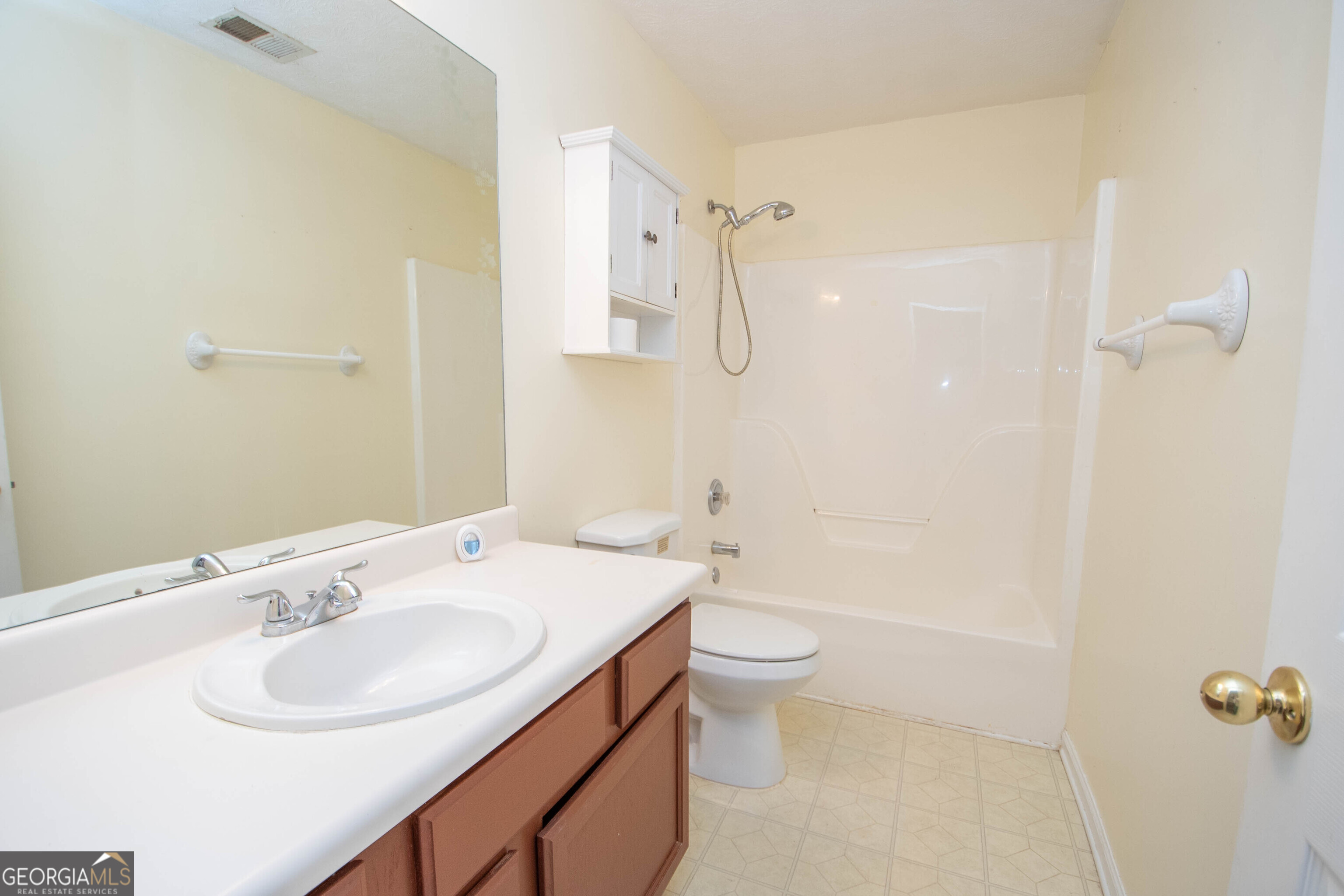 115 Oakview Trace Fayetteville GA 30215