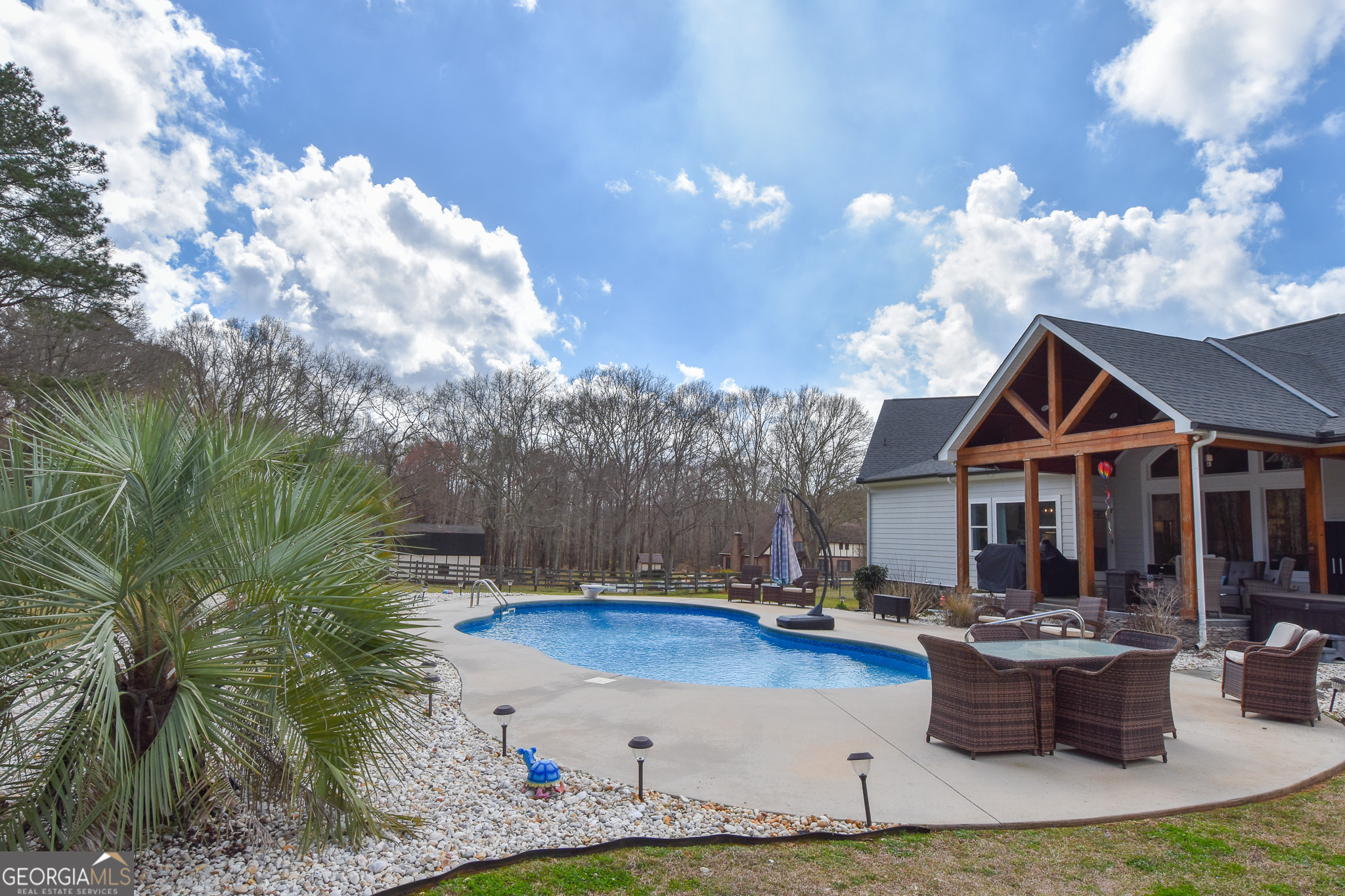 145 Bob White Run Jackson GA 30233