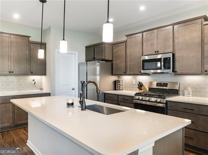 627 Michigan Circle Hoschton GA 30548