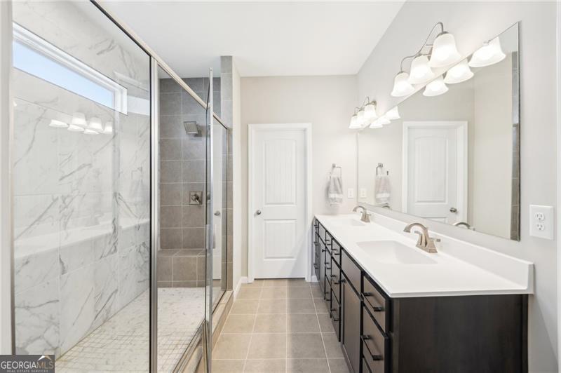 627 Michigan Circle Hoschton GA 30548