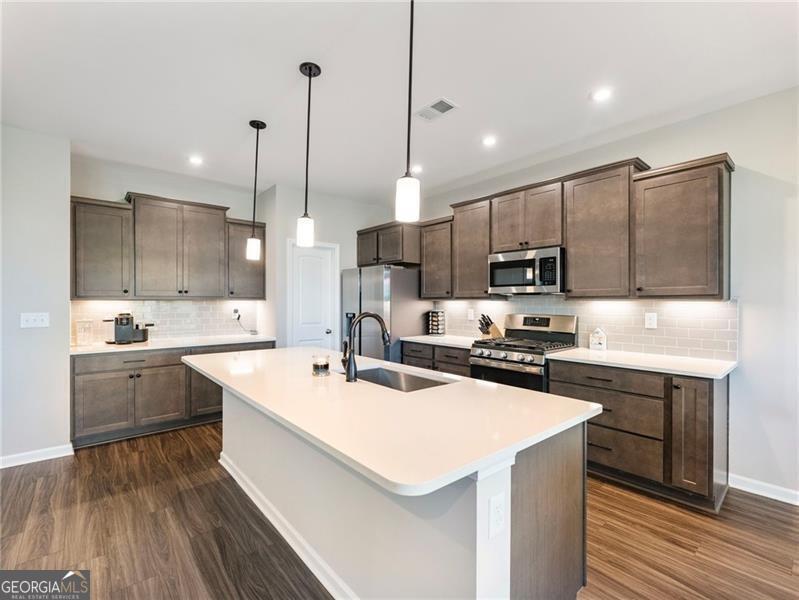 627 Michigan Circle Hoschton GA 30548