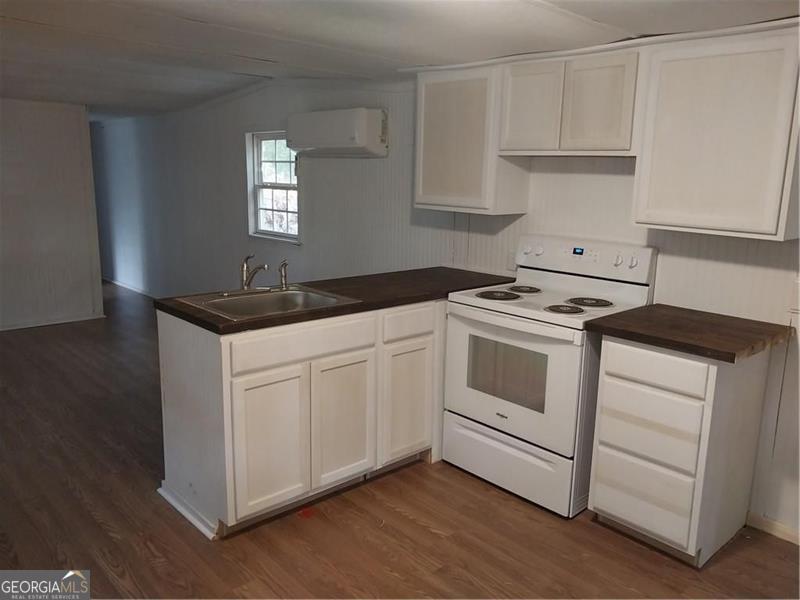 64 Luther Knight Road Cartersville GA 30121