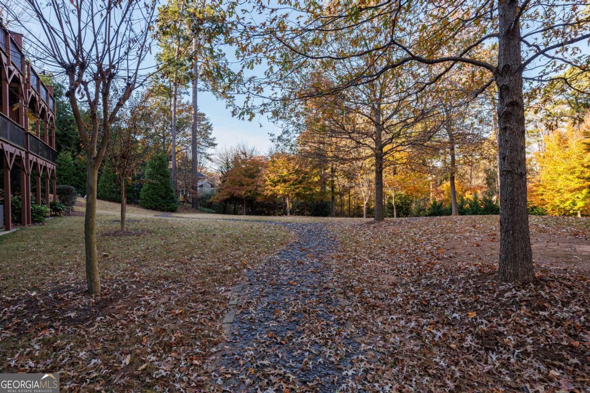 2002 Raven Way W Atlanta GA 30341