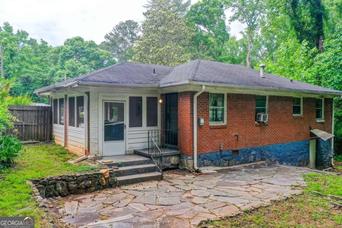 1486 Woodfern Drive Decatur GA 30030