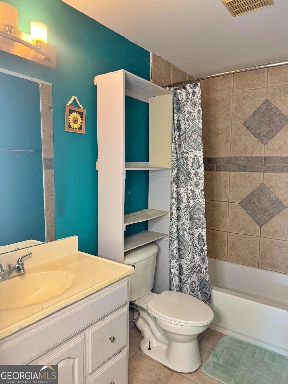 413 Flint Hill Court Lawrenceville GA 30044