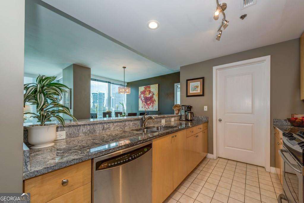 3338 Peachtree Road NE Atlanta GA 30326