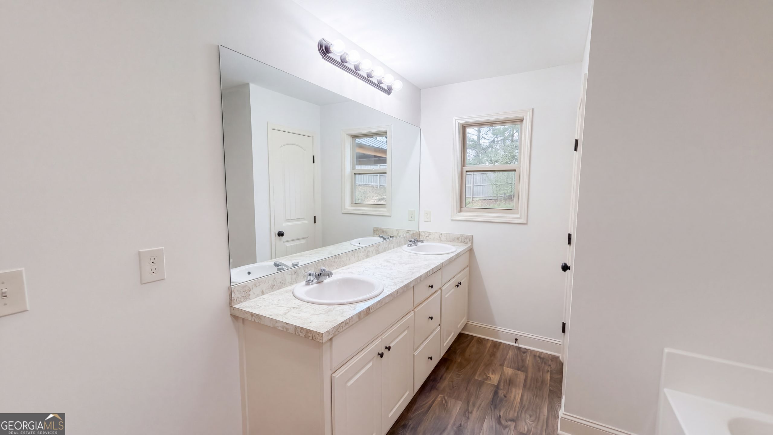 81 Livingston Court Winder GA 30680