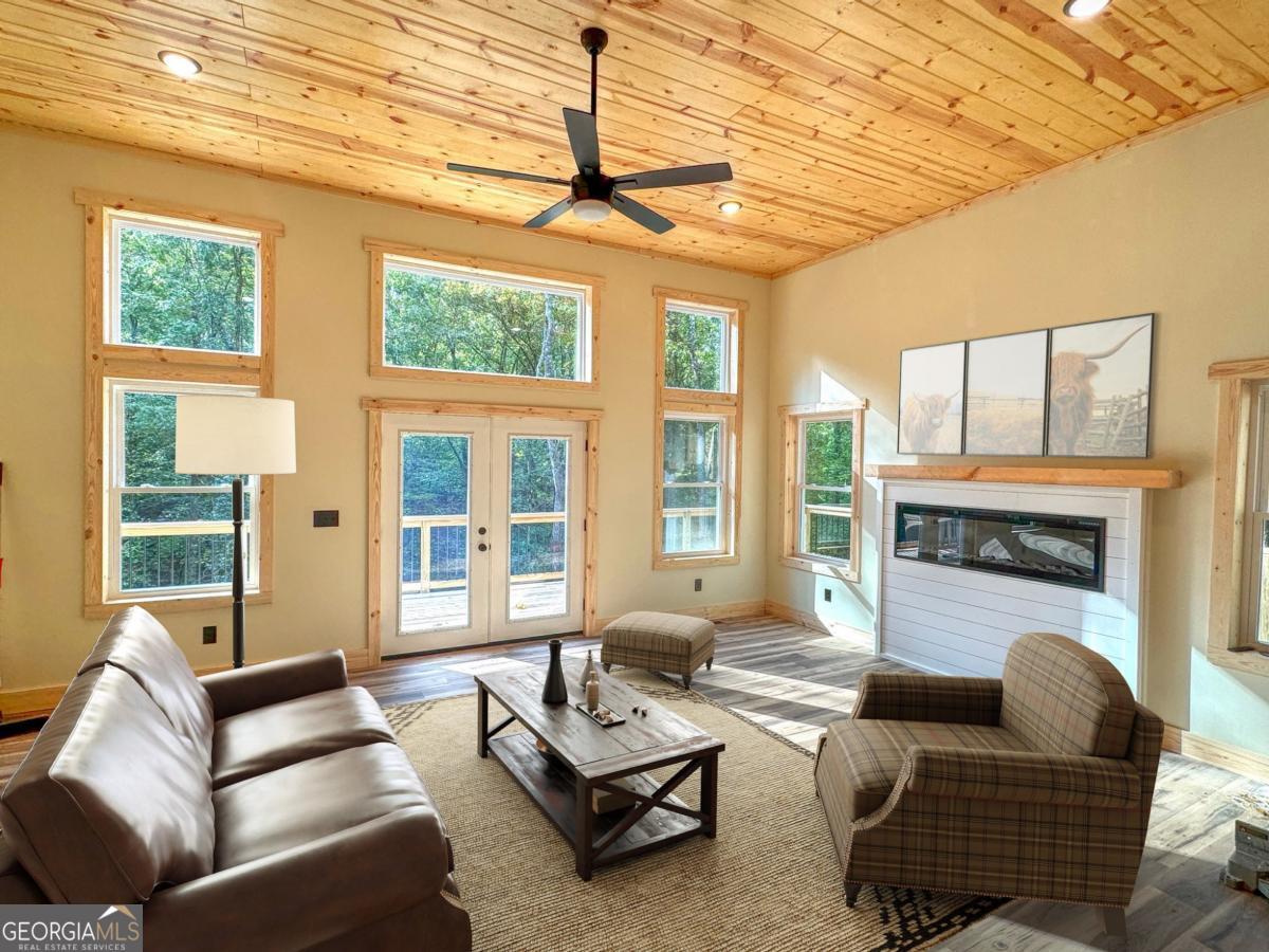 400 Molly Circle Ellijay GA 30540