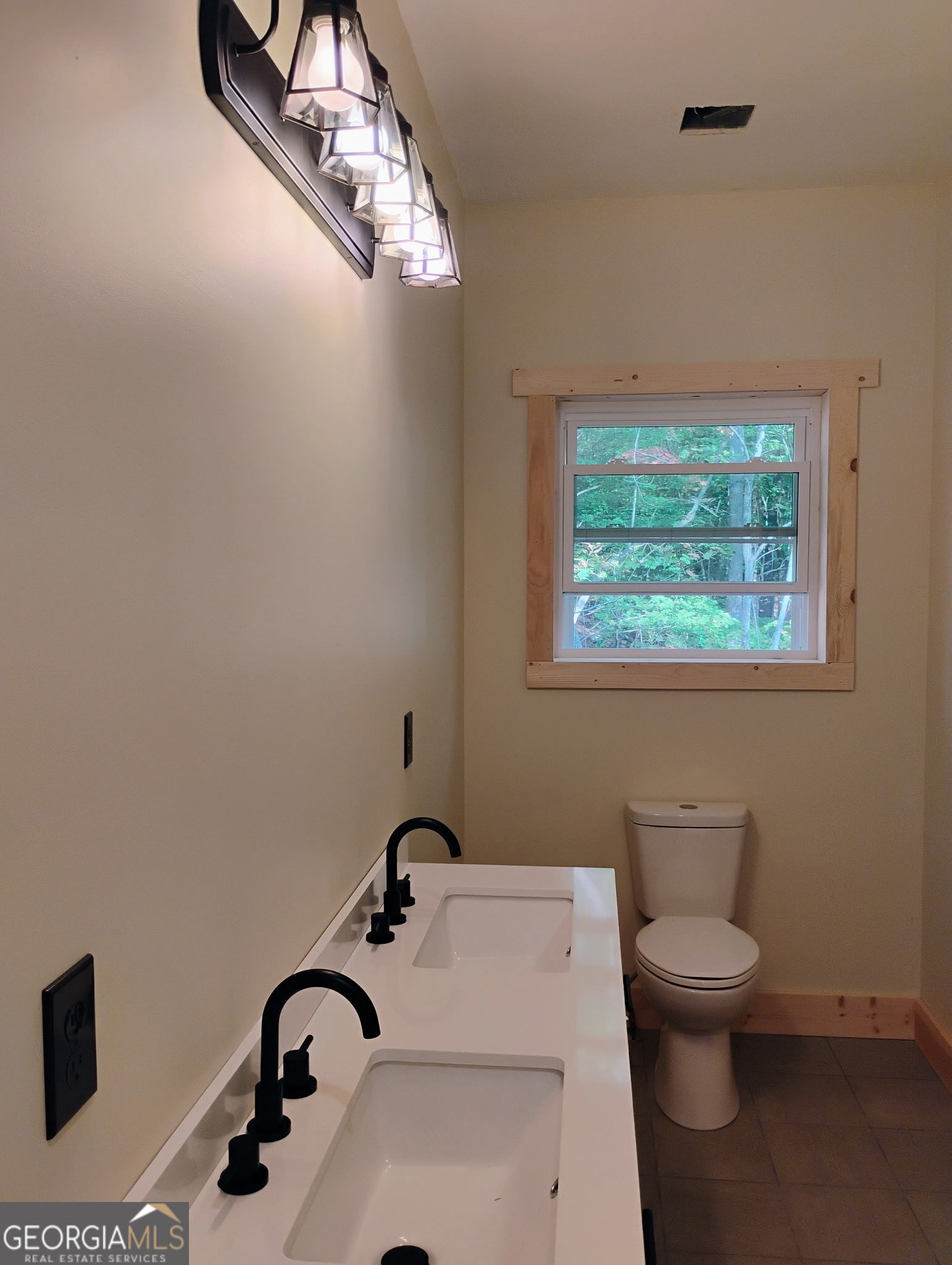400 Molly Circle Ellijay GA 30540