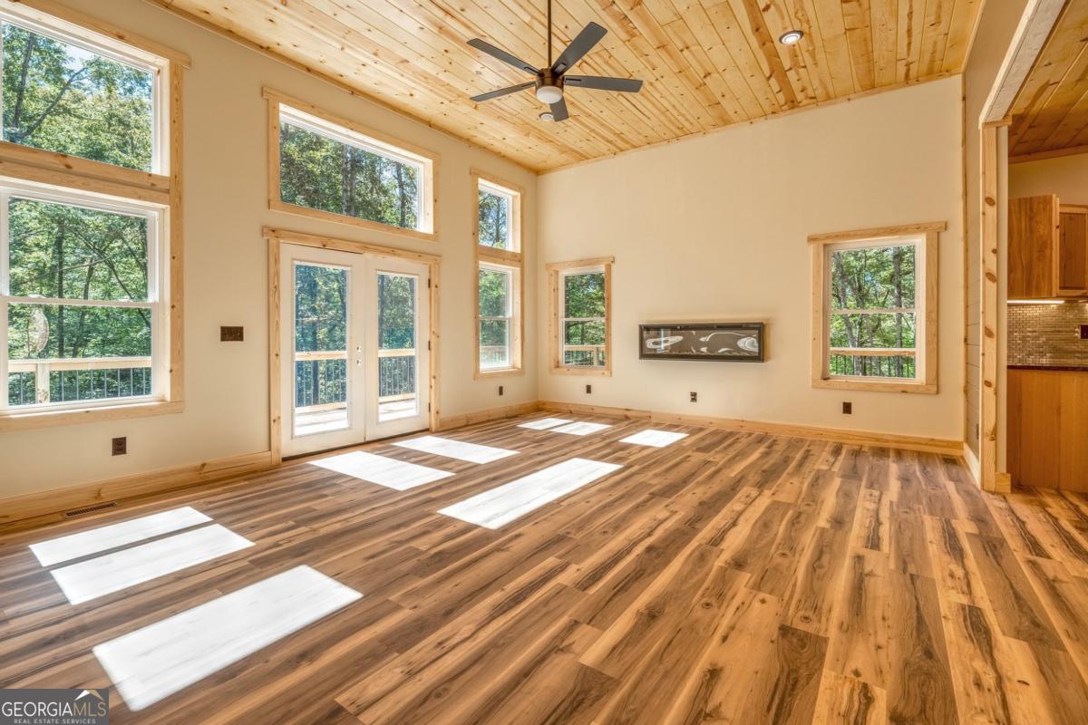 400 Molly Circle Ellijay GA 30540