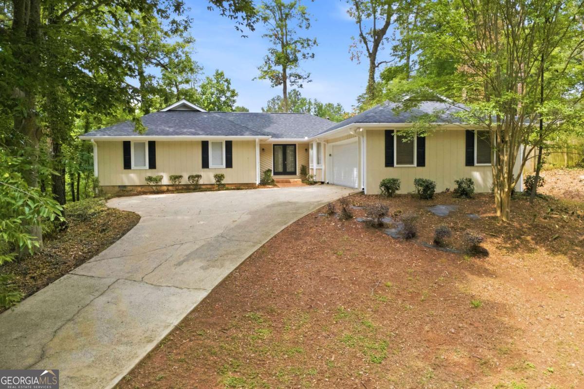 495 Knoll Woods Drive Roswell GA 30075