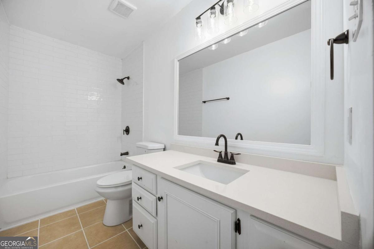 495 Knoll Woods Drive Roswell GA 30075