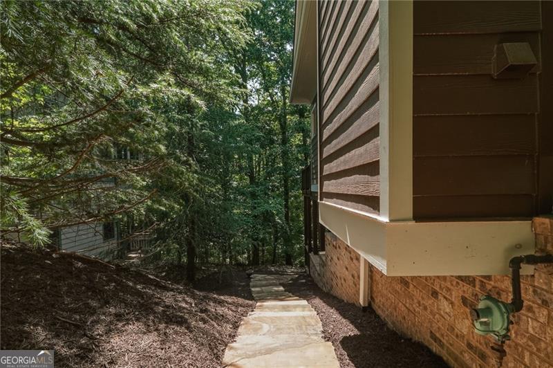87 Choctaw Ridge Big Canoe GA 30143