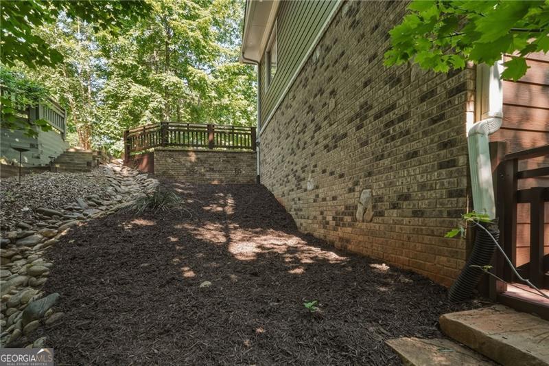 87 Choctaw Ridge Big Canoe GA 30143