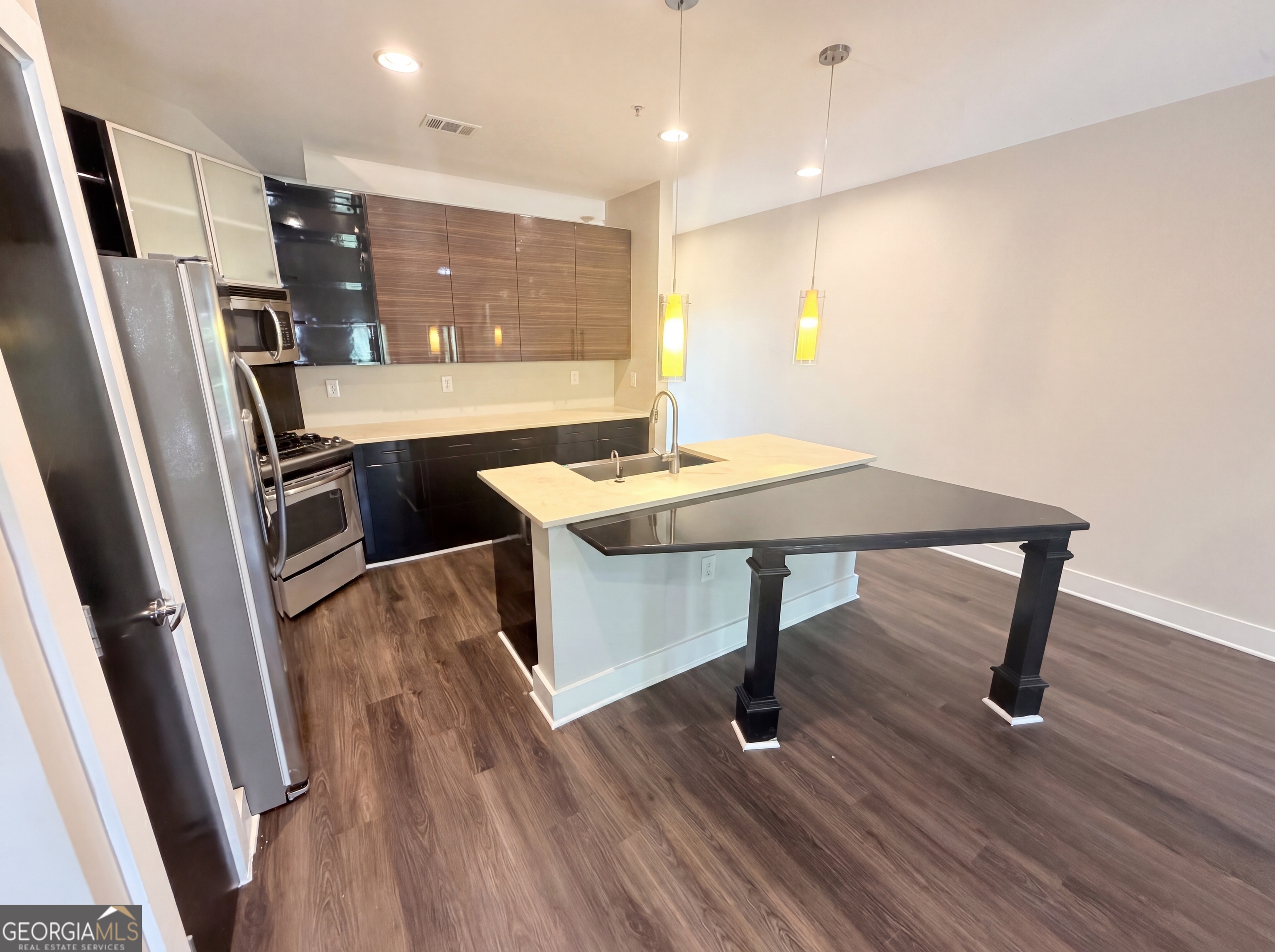 2030 Main Street NW Atlanta GA 30318