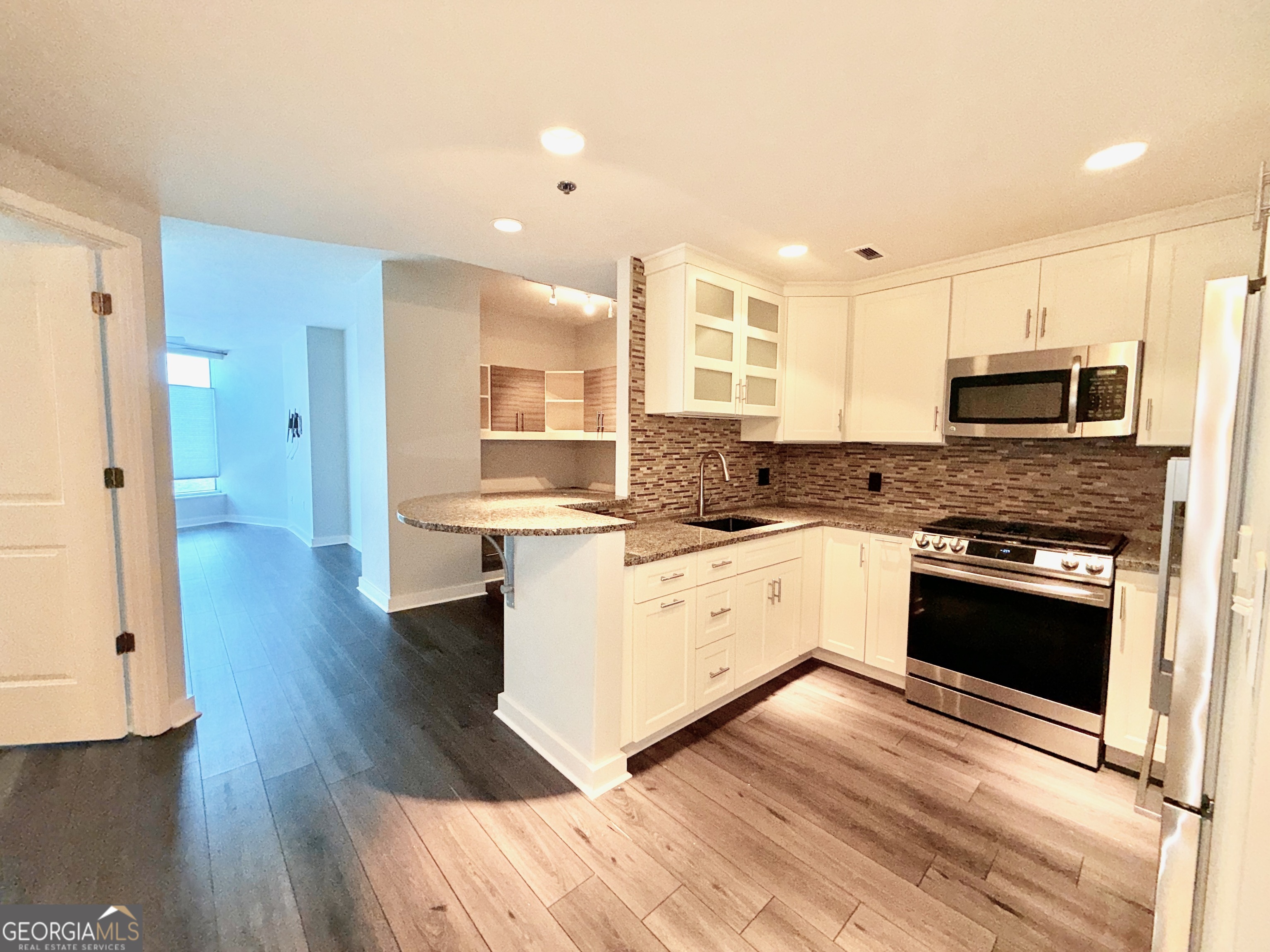 3338 Peachtree Road NE Atlanta GA 30326