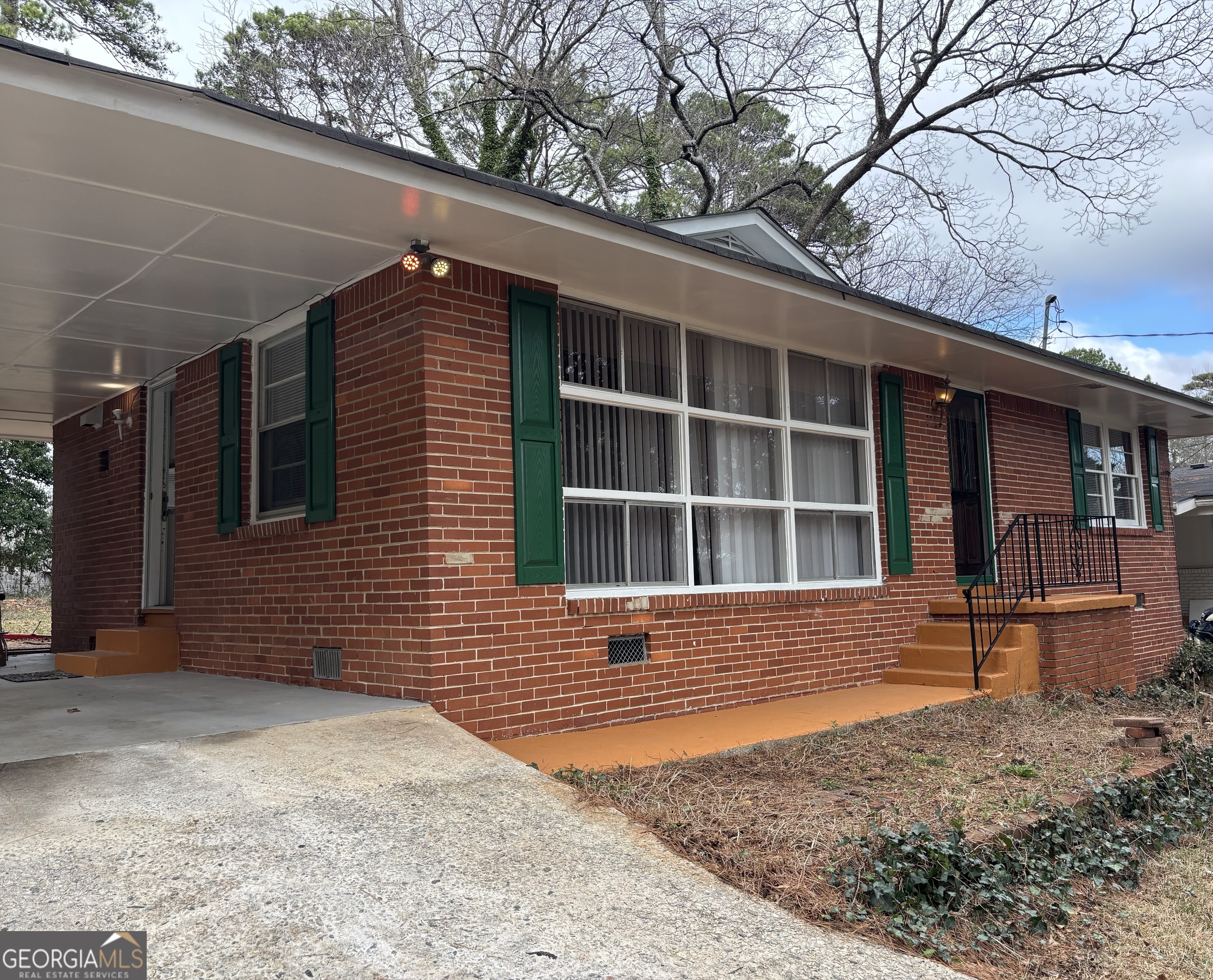 1516 Boulderwoods Drive SE Atlanta GA 30316