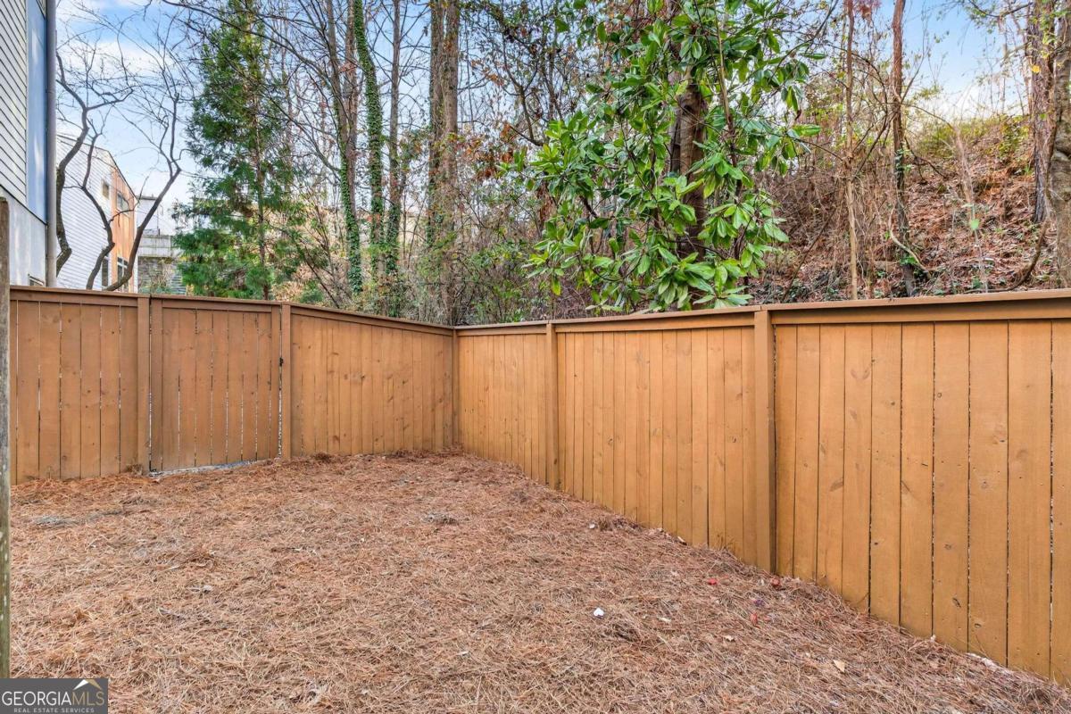 1376 Stirling Circle NW Atlanta GA 30318