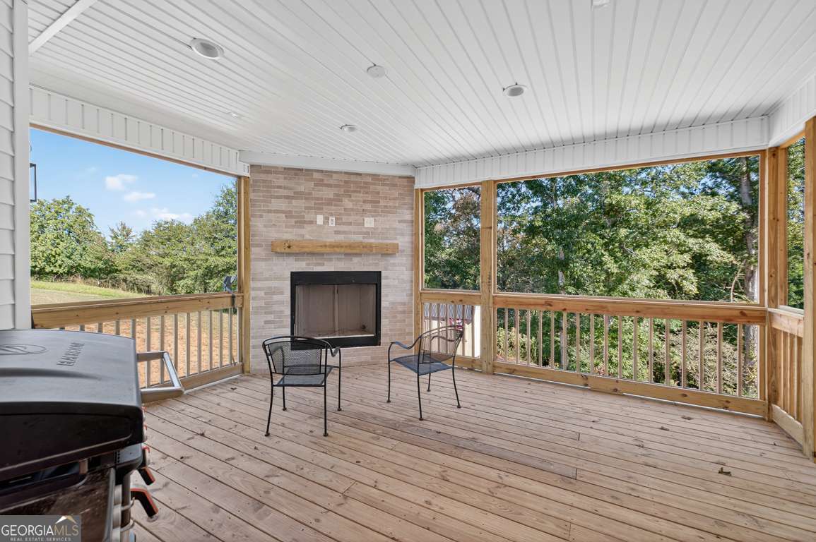 4246 Jim Hood Road Gainesville GA 30506