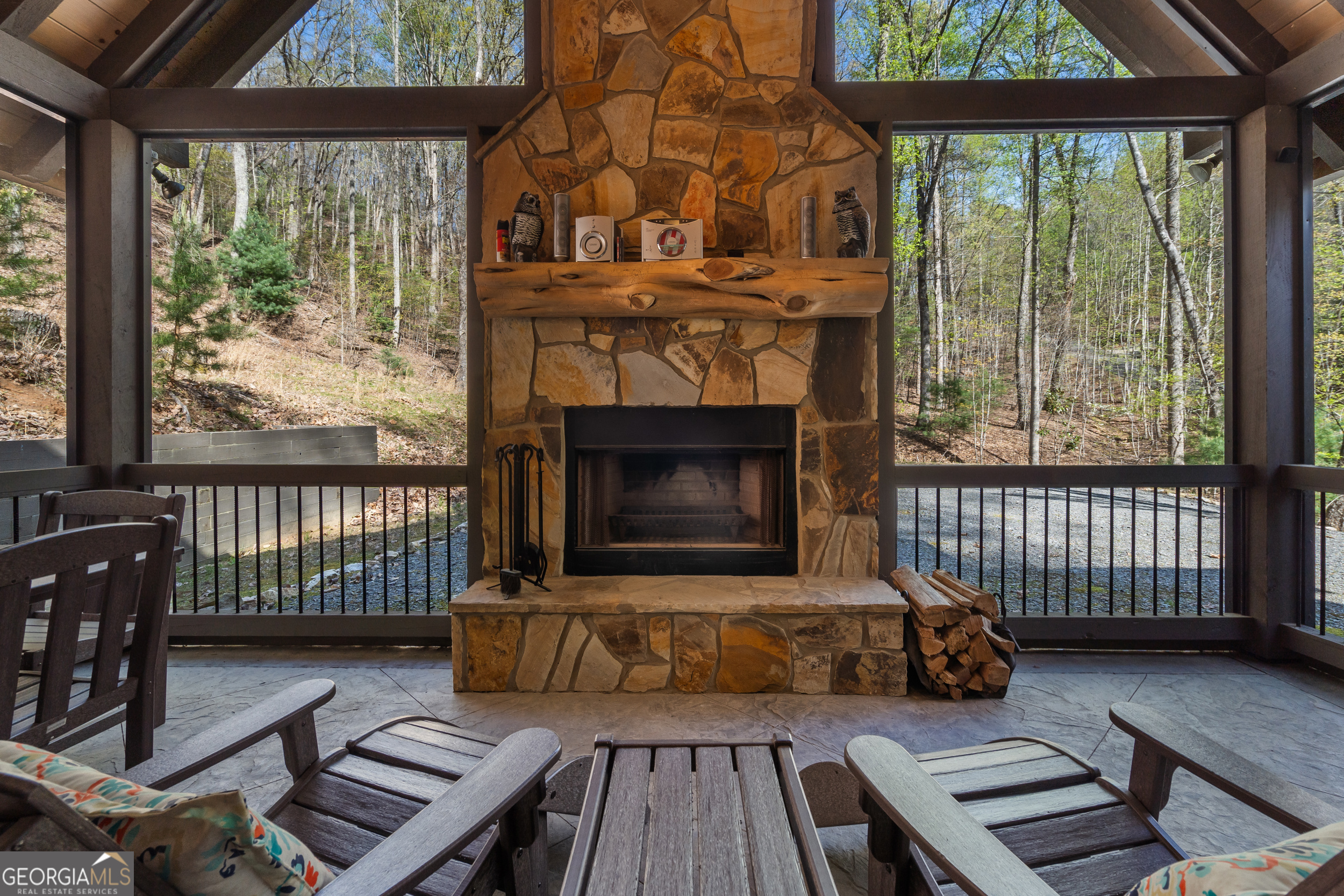 455 Shepherds Walk Morganton GA 30560