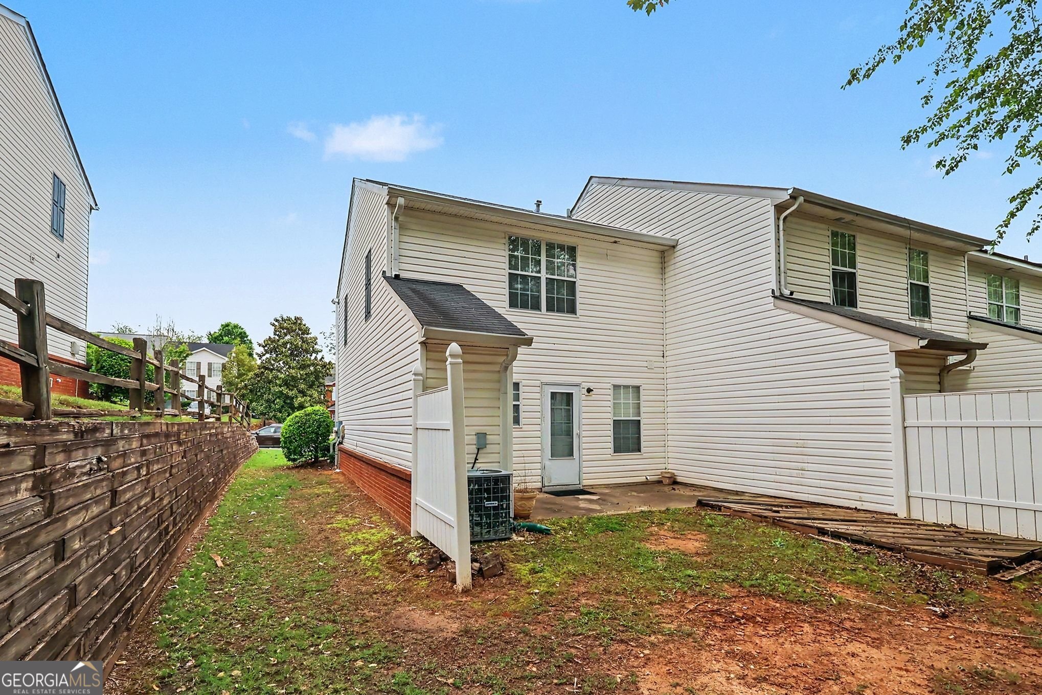 5867 Strathmoor Manor Circle Lithonia GA 30058