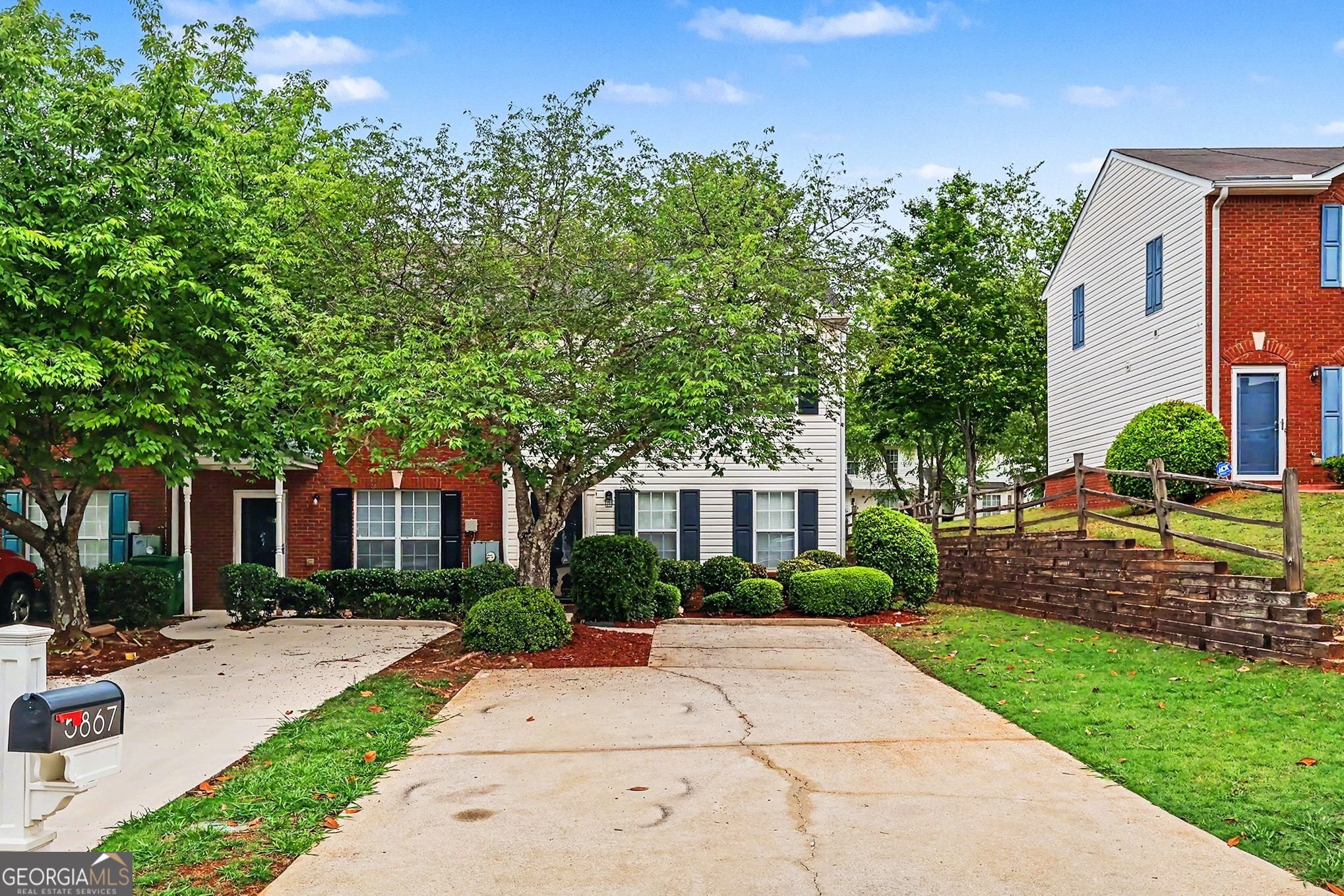5867 Strathmoor Manor Circle Lithonia GA 30058