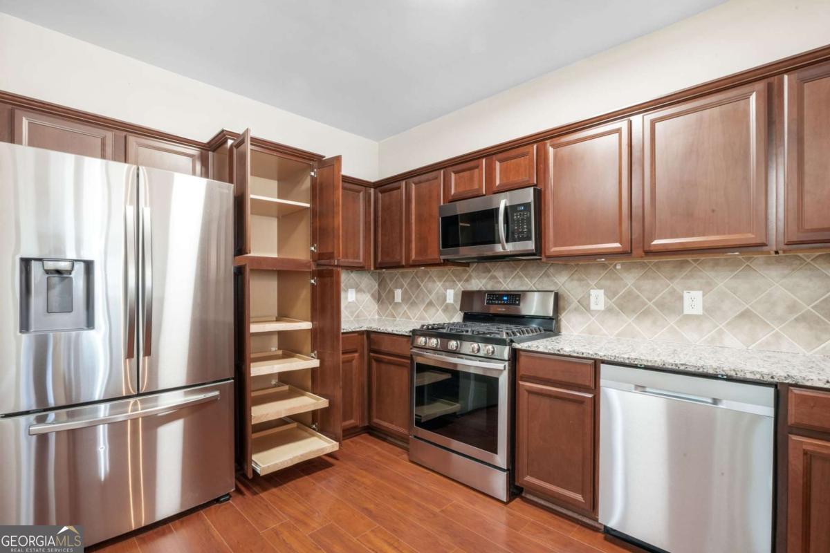 4805 W Village Way SE Smyrna GA 30080