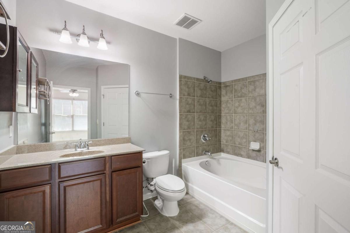 4805 W Village Way SE Smyrna GA 30080