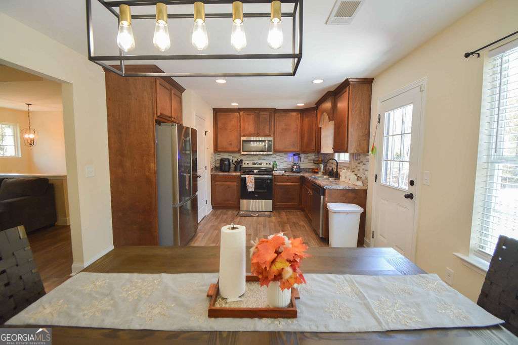 5614 Hawthorn Drive Gillsville GA 30543