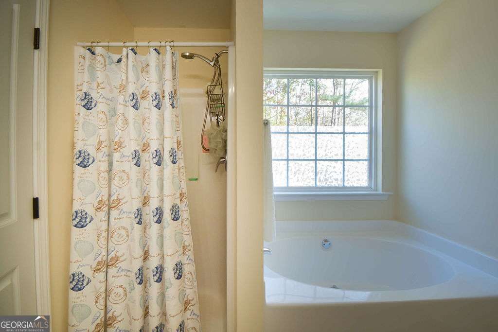 5614 Hawthorn Drive Gillsville GA 30543