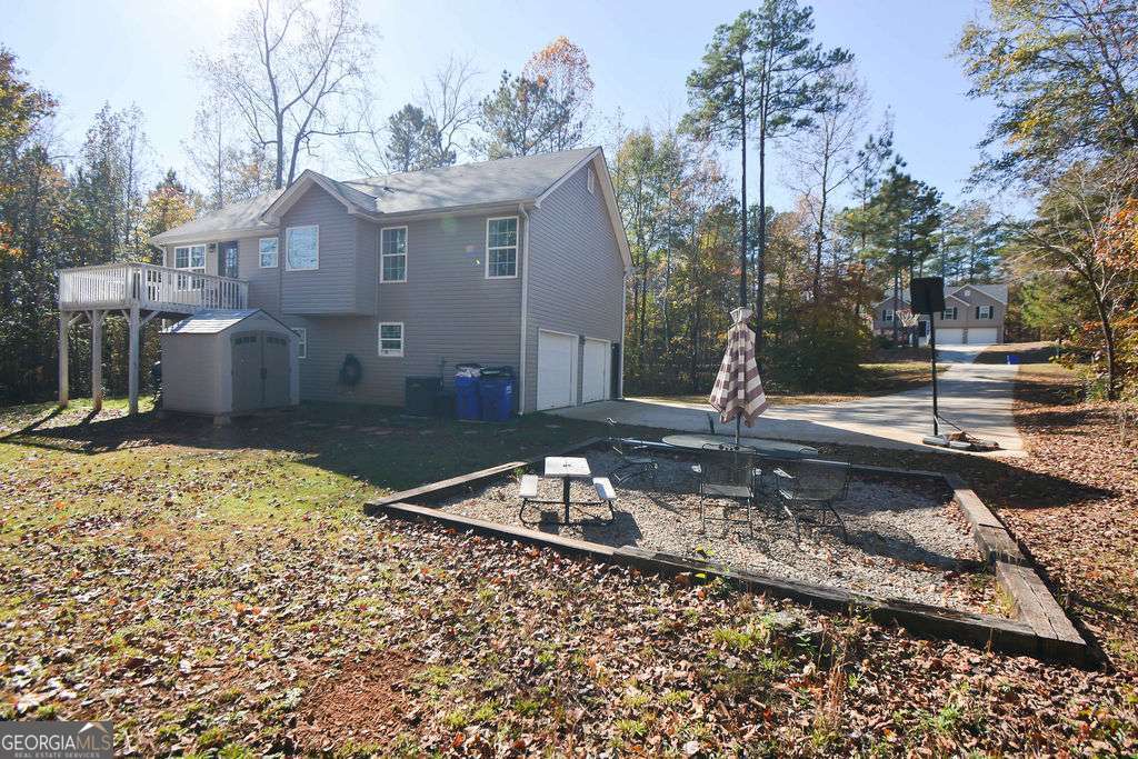 5614 Hawthorn Drive Gillsville GA 30543