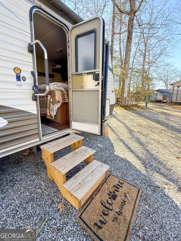 59 Yogi Bear Boulevard Cleveland GA 30528