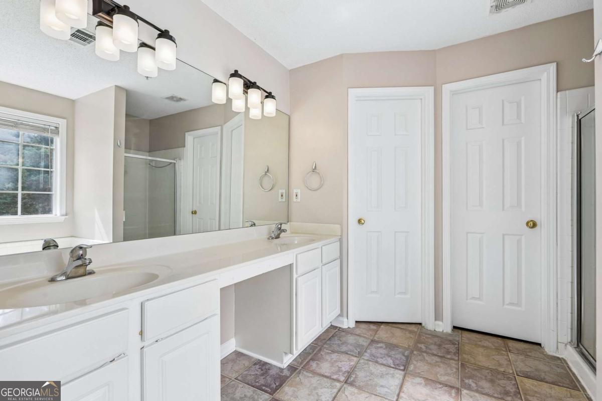 2779 Ashleigh Lane Alpharetta GA 30004