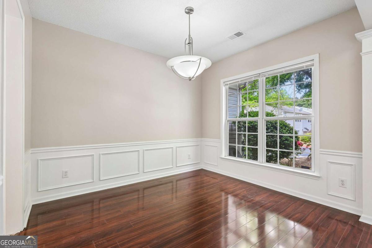 2779 Ashleigh Lane Alpharetta GA 30004