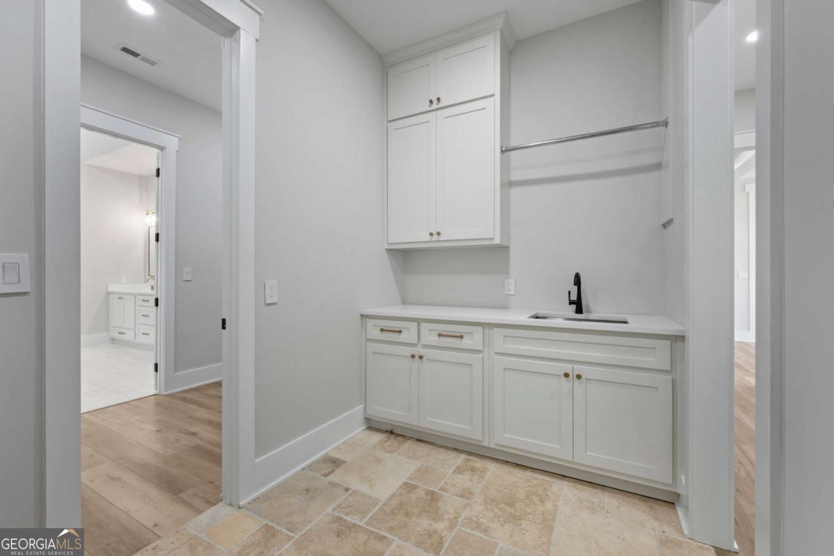 1663 Watkins Farm Road Nicholson GA 30565