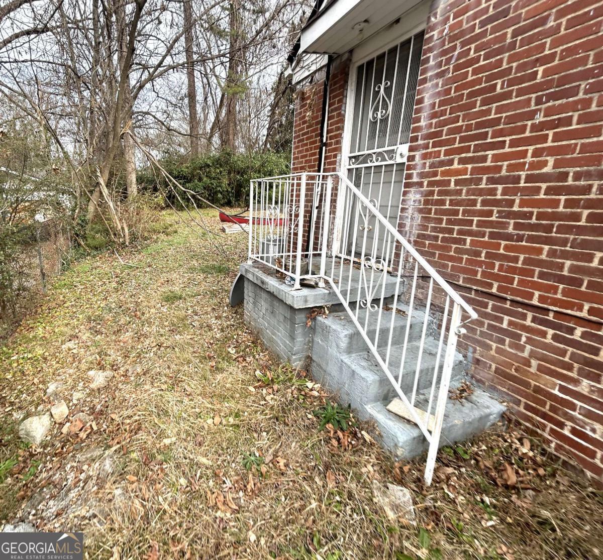 1855 Oakmont Drive NW Atlanta GA 30314