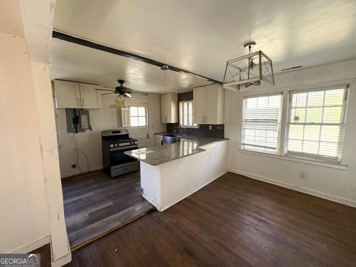 1855 Oakmont Drive NW Atlanta GA 30314