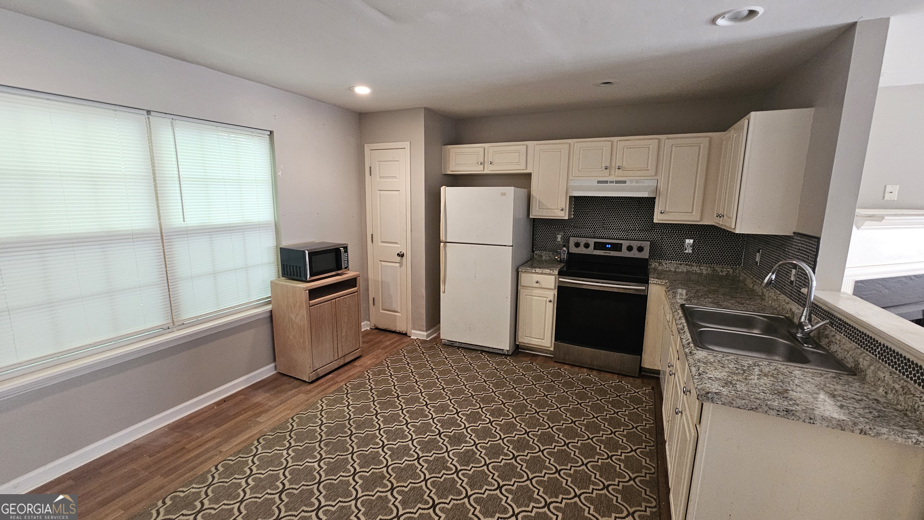 327 Coral Circle Mcdonough GA 30253