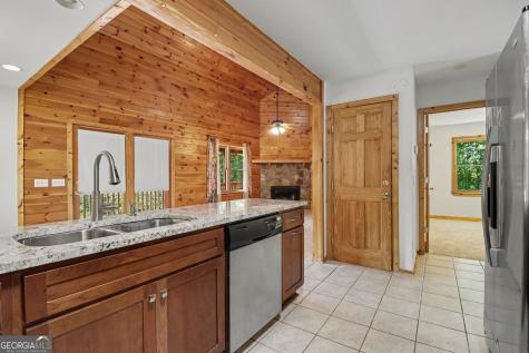 825 Satterfield Road Cleveland GA 30528