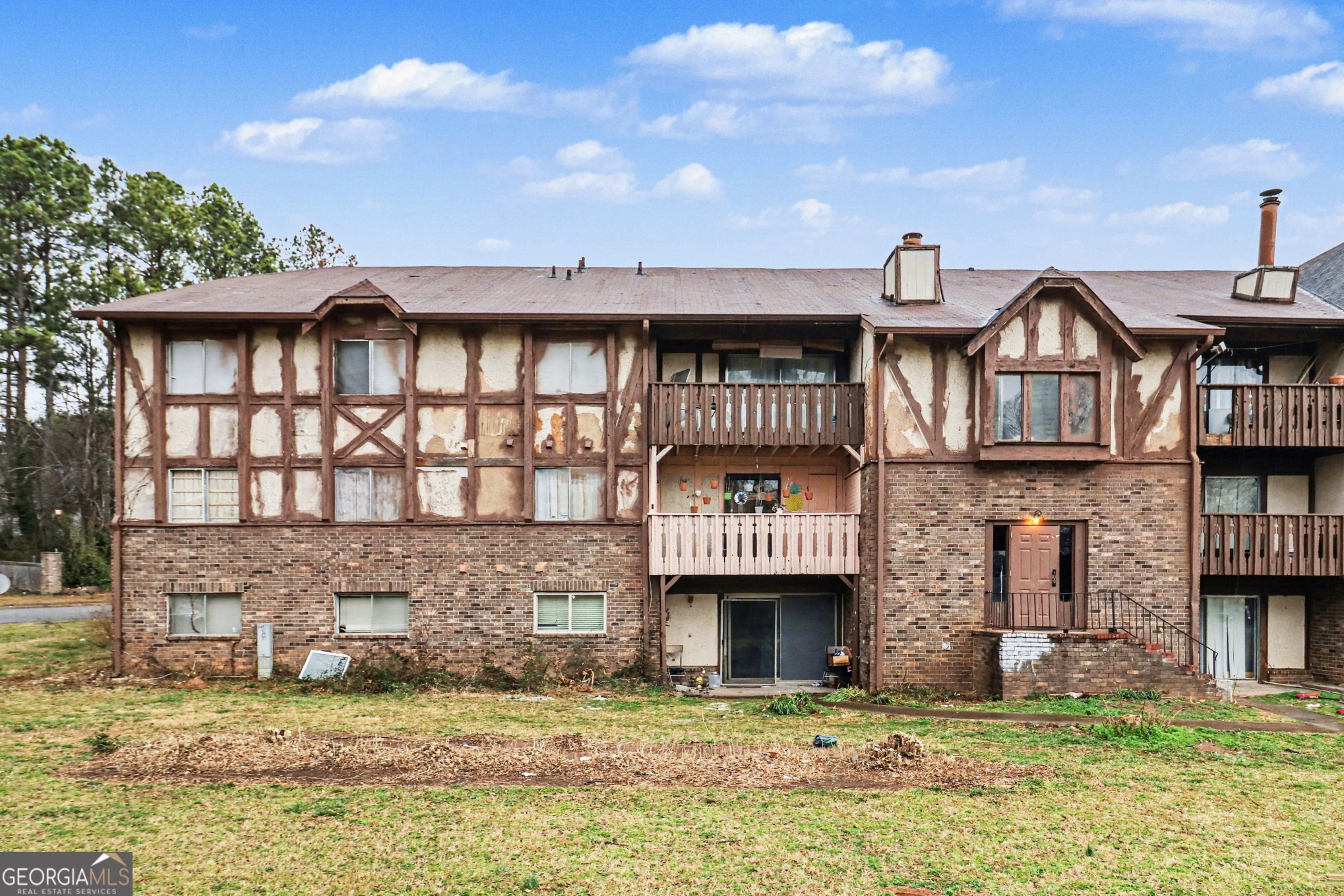 120 Camelot Drive Atlanta GA 30349
