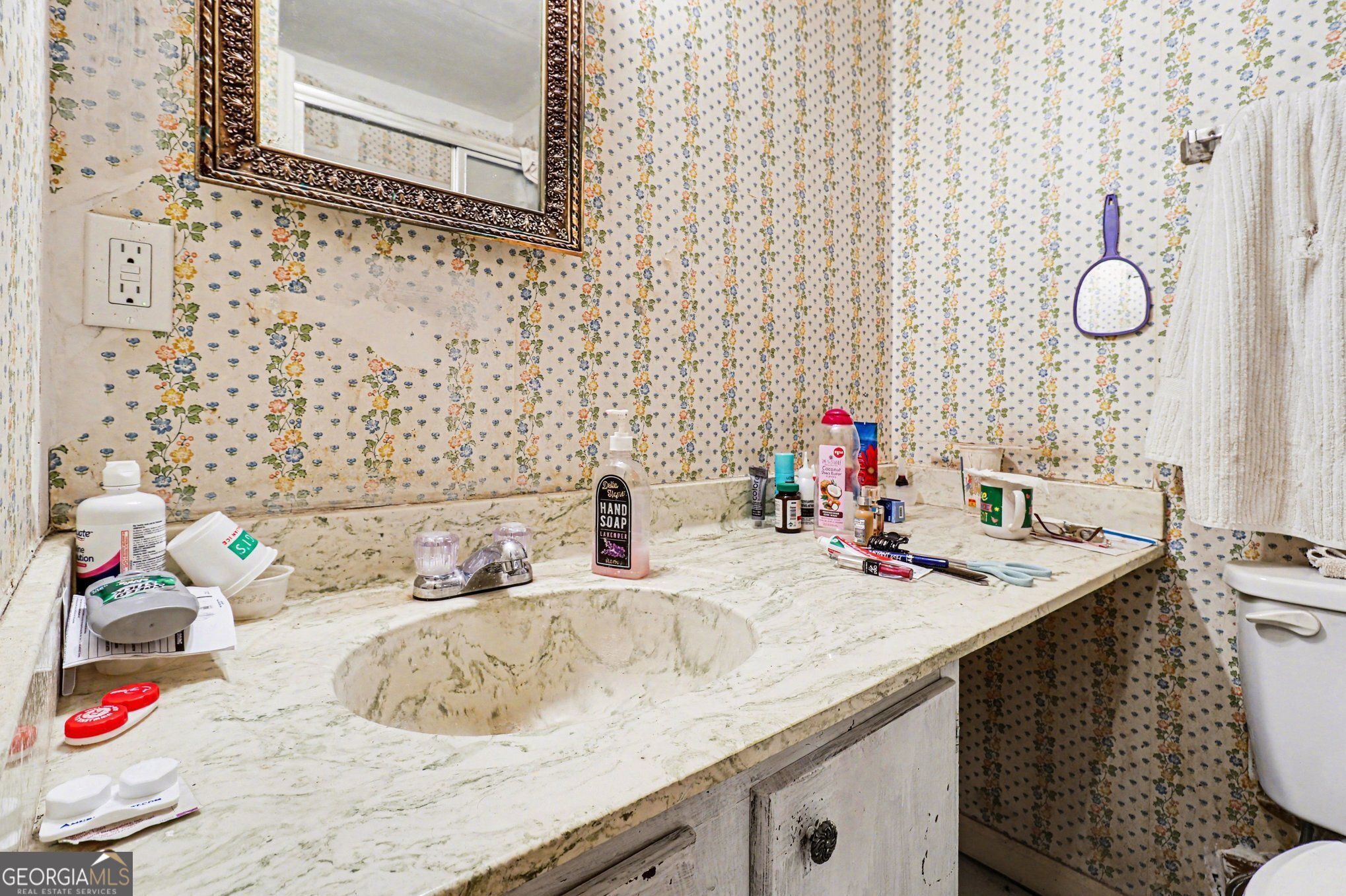 120 Camelot Drive Atlanta GA 30349