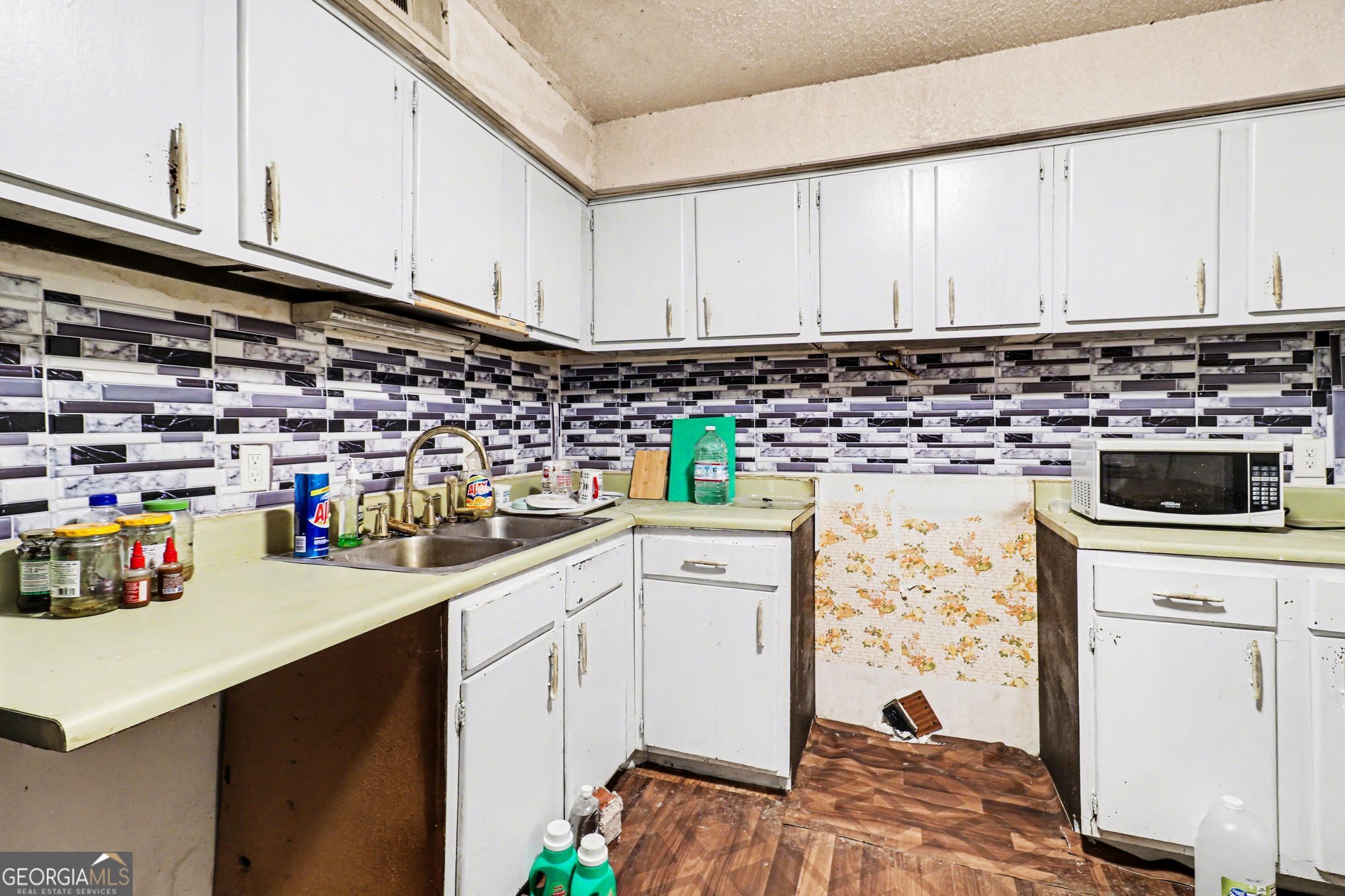120 Camelot Drive Atlanta GA 30349