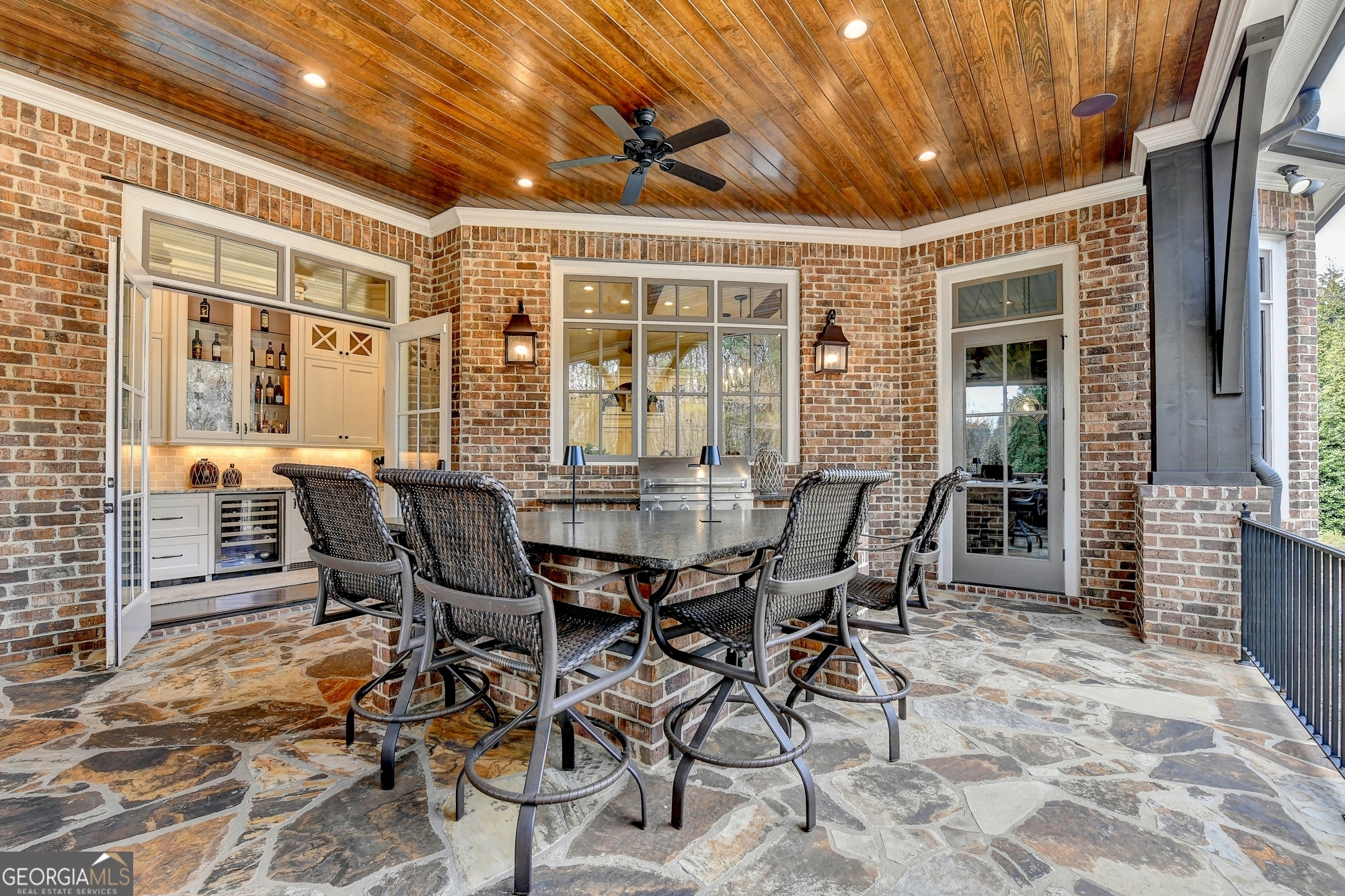 989 Crescent River Pass Suwanee GA 30024