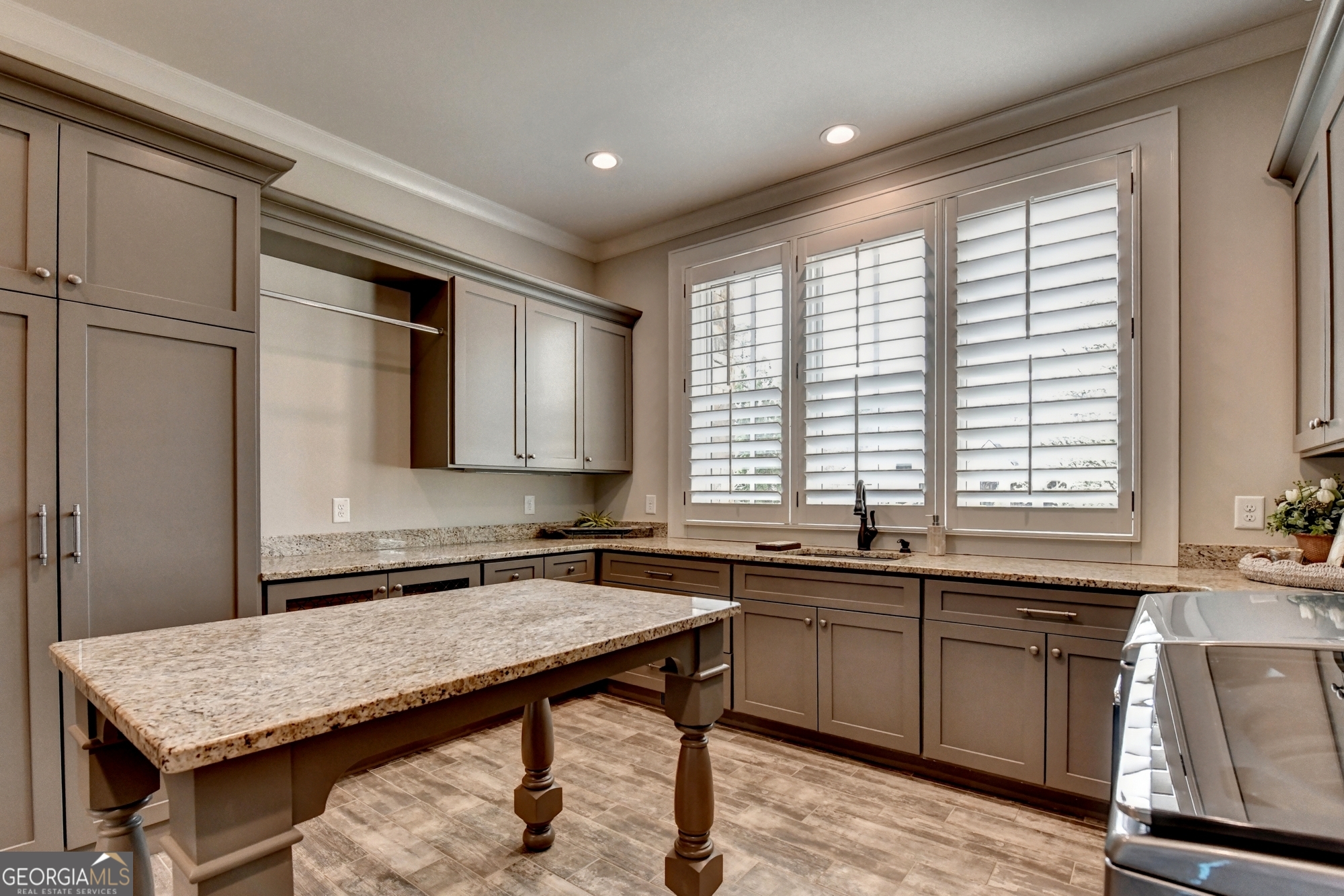 989 Crescent River Pass Suwanee GA 30024