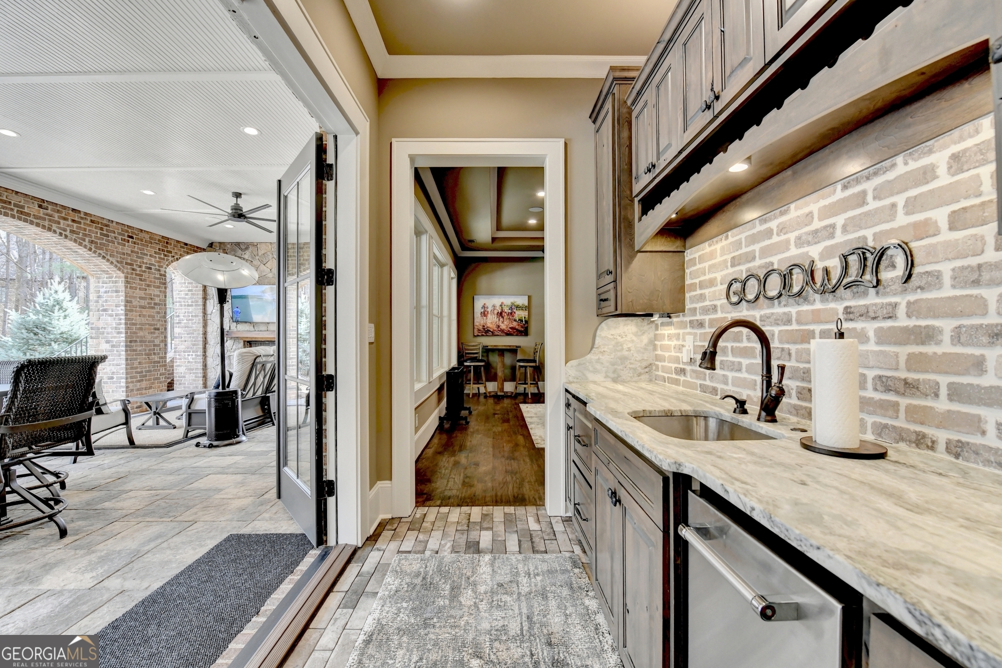 989 Crescent River Pass Suwanee GA 30024