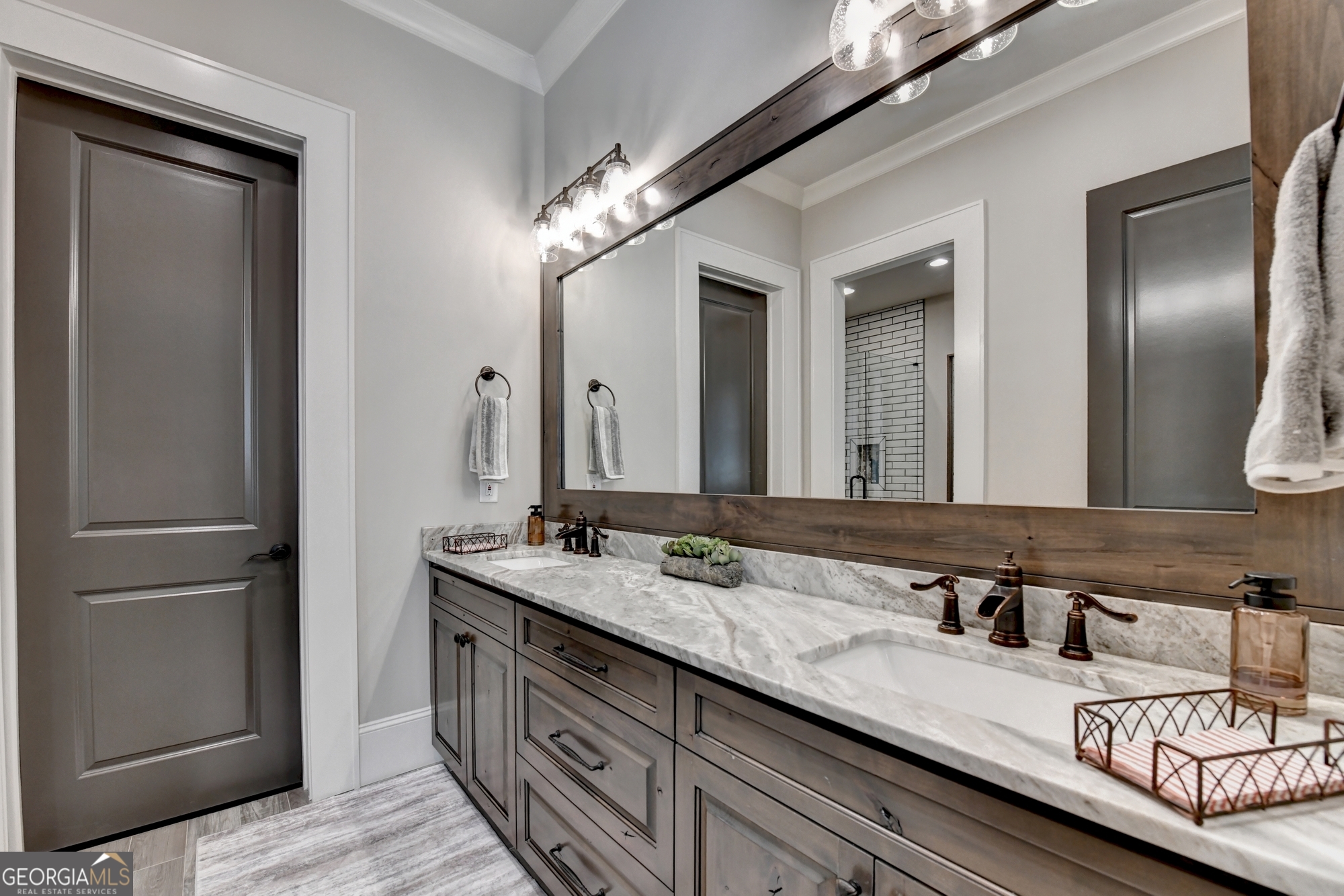 989 Crescent River Pass Suwanee GA 30024